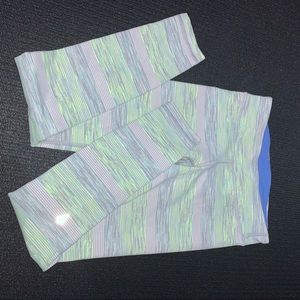 Ivivva size 7 leggings